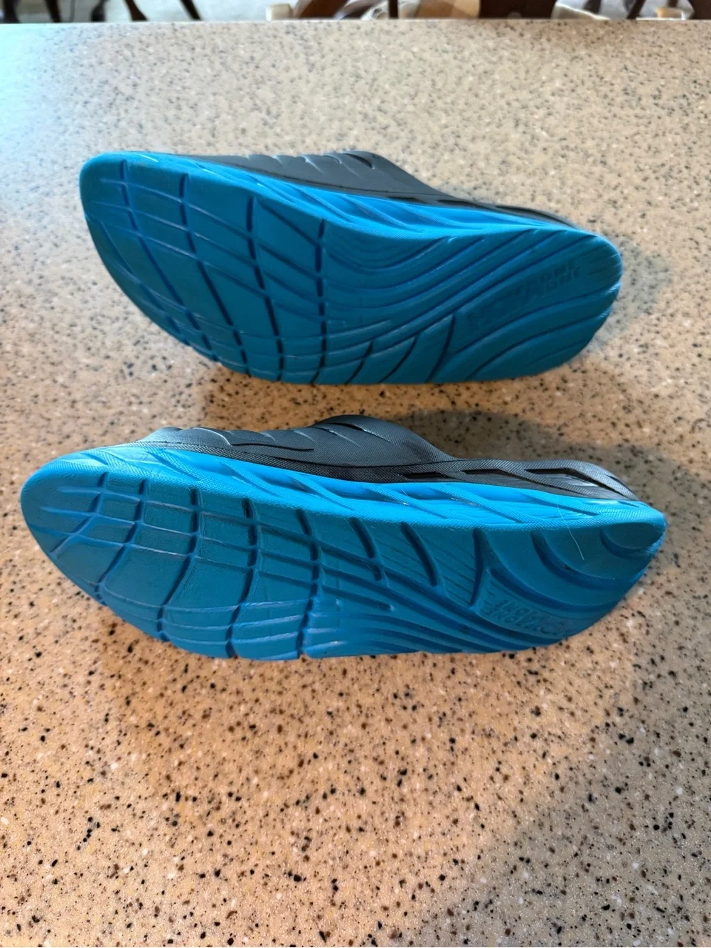 HOKA ONE Men’s One Ora Recovery Slide 2 Ebony/Dresden Blue Size 13 9151